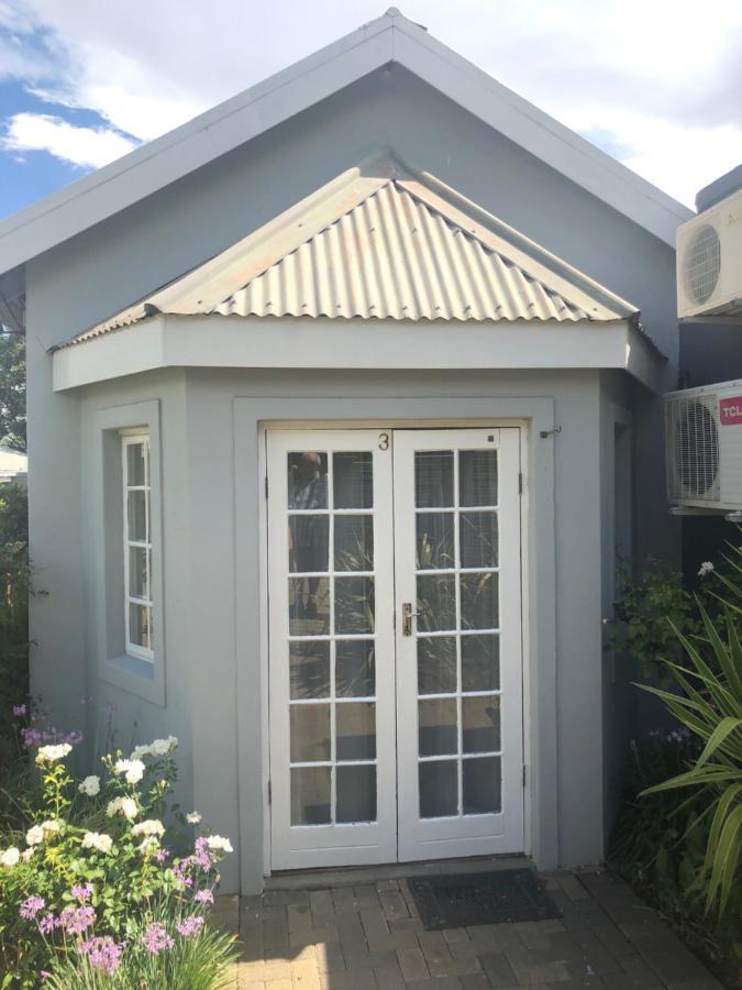 Acacia Westdene B&B บลูมฟอนเทน ภายนอก รูปภาพ