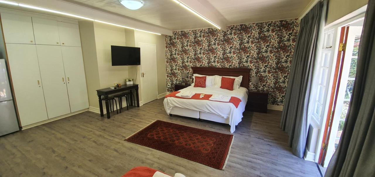 Acacia Westdene B&B บลูมฟอนเทน ภายนอก รูปภาพ