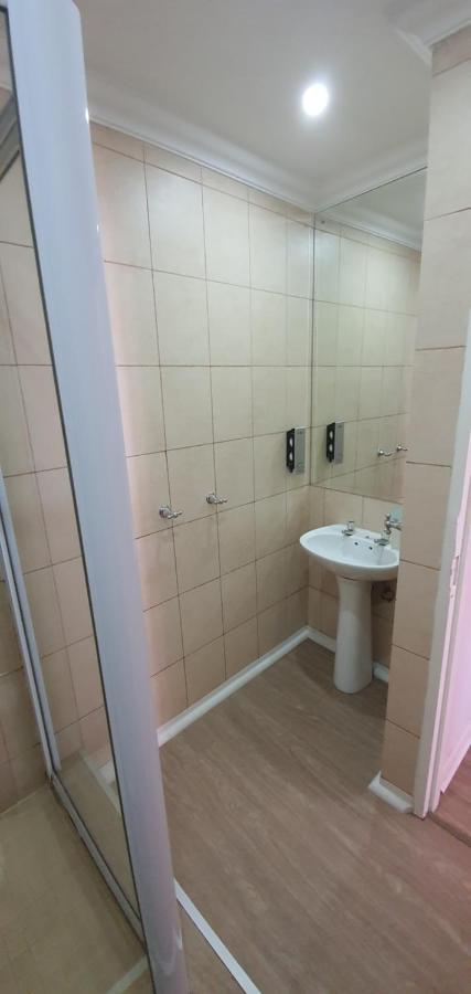 Acacia Westdene B&B บลูมฟอนเทน ภายนอก รูปภาพ