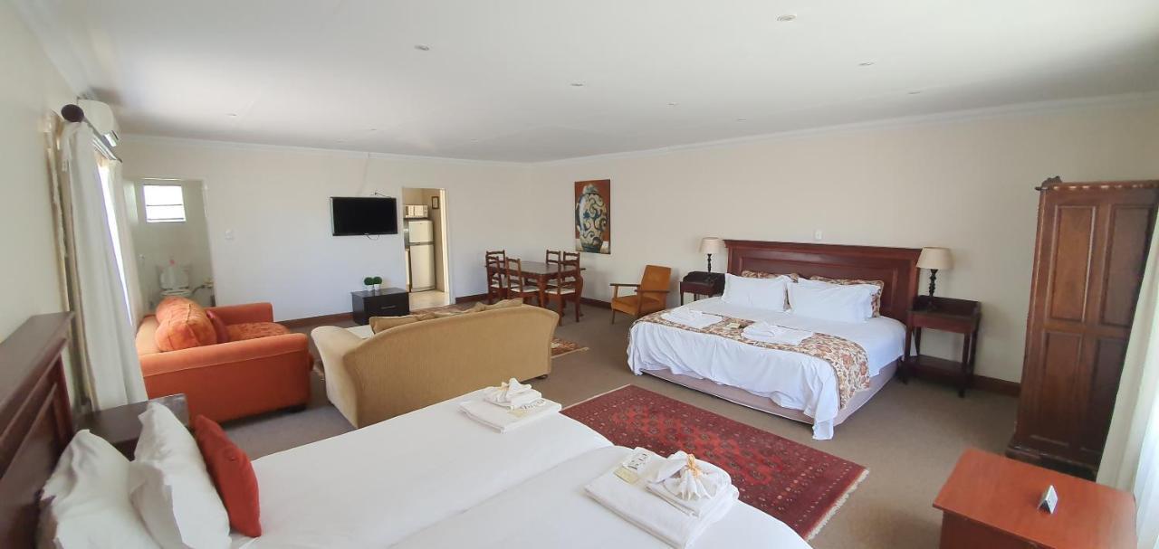 Acacia Westdene B&B บลูมฟอนเทน ภายนอก รูปภาพ